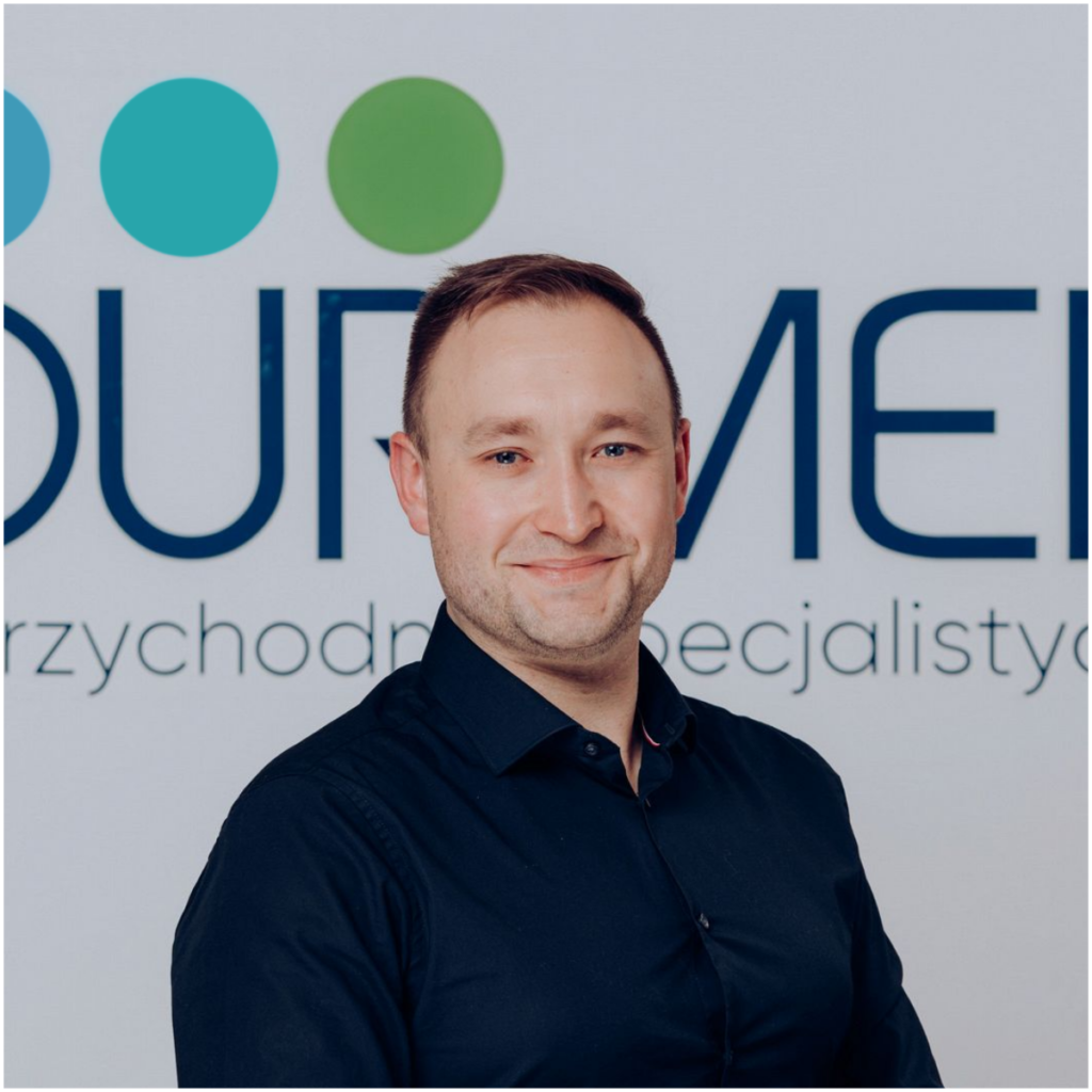 dr Mateusz Sikorski Fourmed